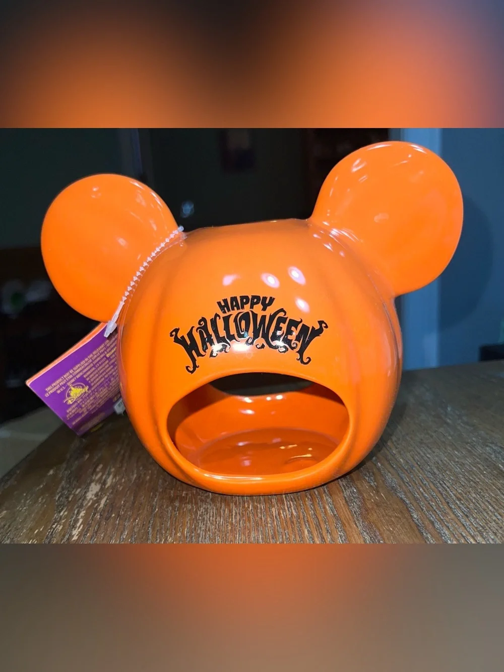 Disney cast friendly